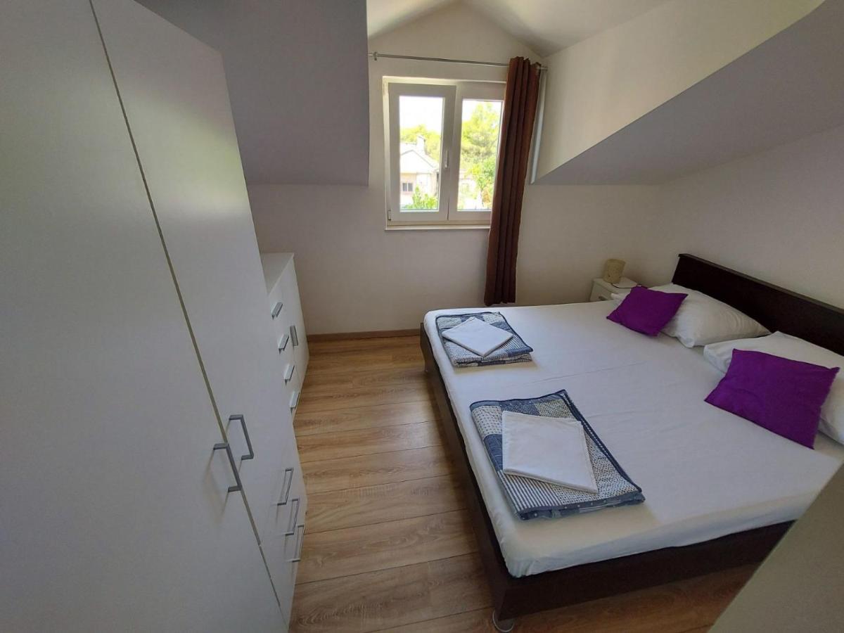 Apartments Durda Sibenik Bagian luar foto